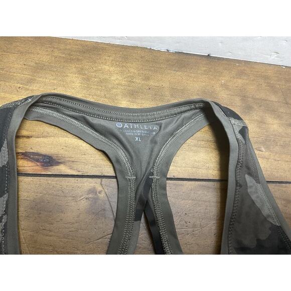 Athleta Camo Tank Top Size XL Limitless Keyhole Olive Green Athletic - Picture 4 of 9